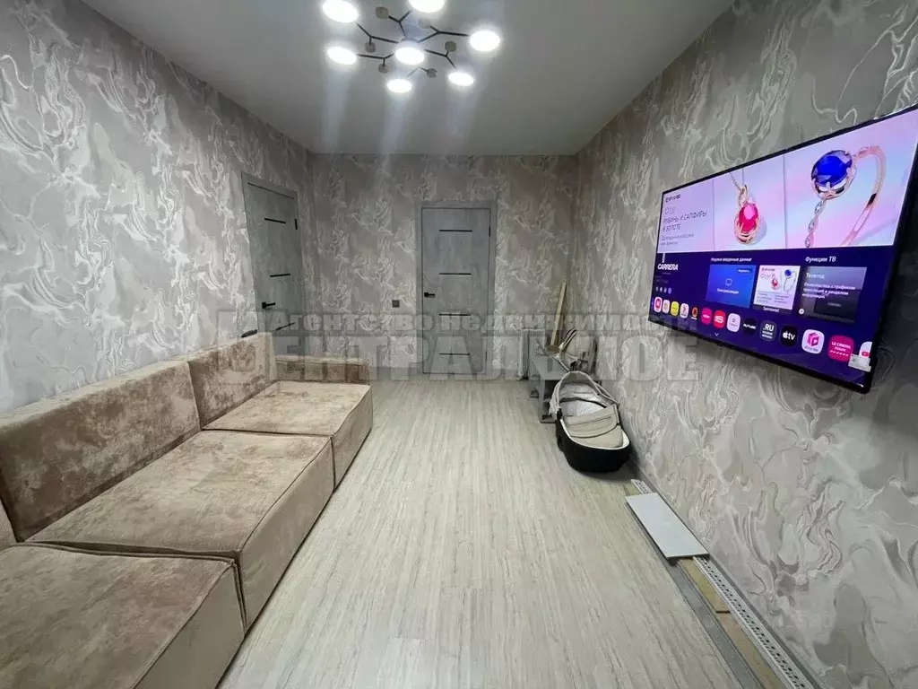 2-к кв. Смоленская область, Смоленск Южный мкр, 39 (39.7 м) - Фото 2