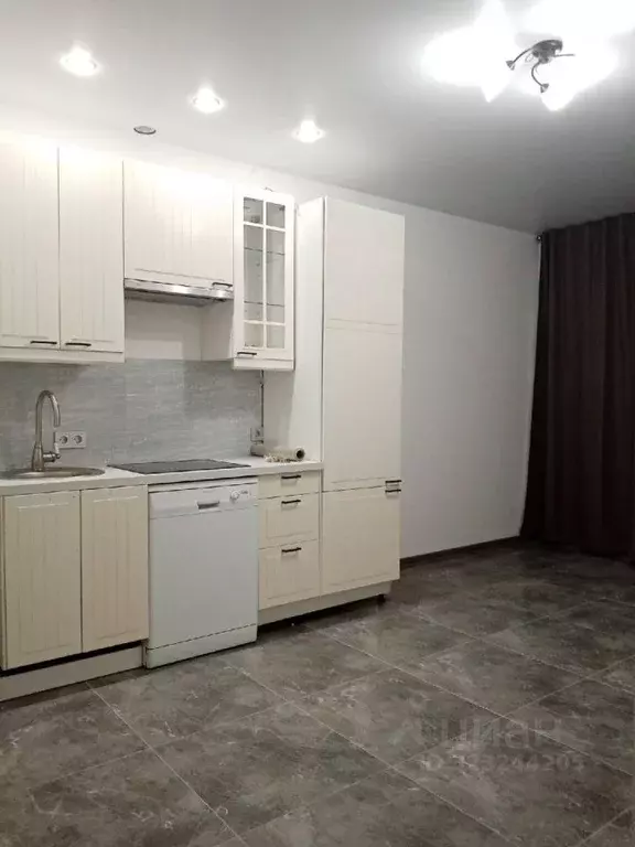 3-к кв. Санкт-Петербург ул. Челюскина, 4 (93.0 м) - Фото 1