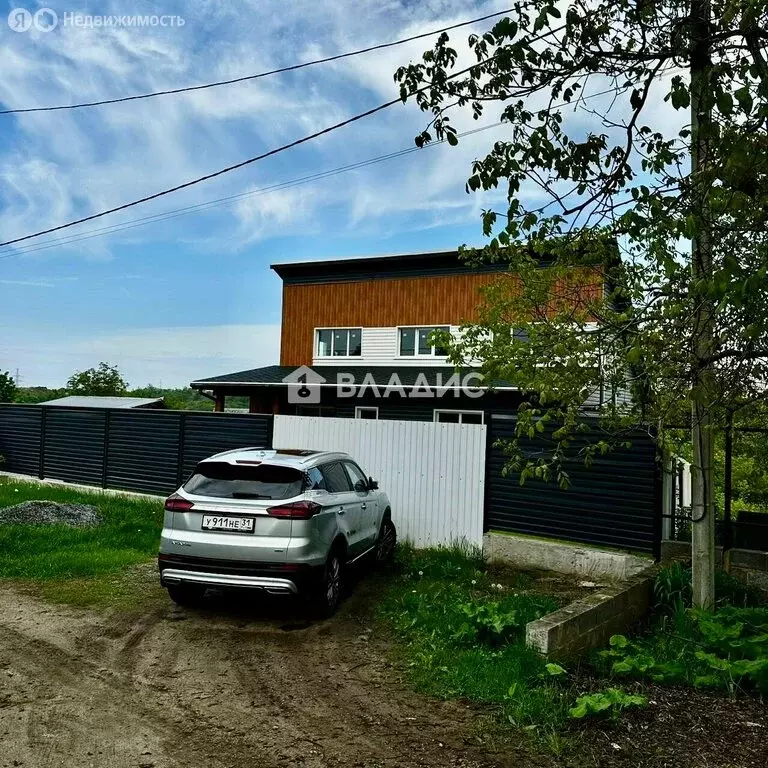 Дом в Белгородская область, Яковлевский муниципальный округ, село ... - Фото 1