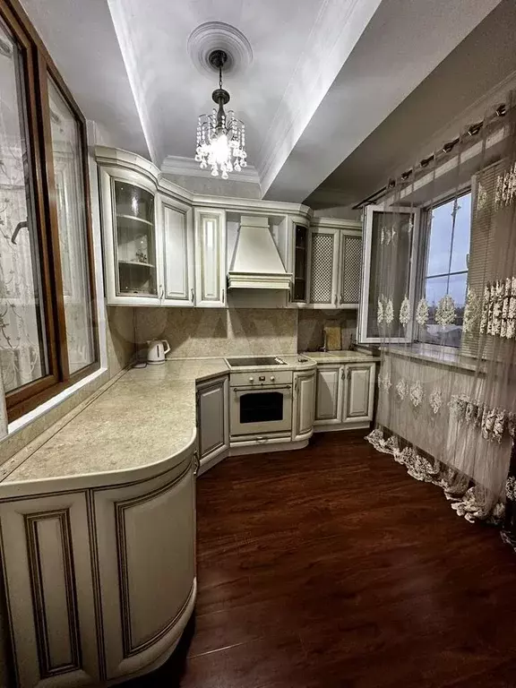 2-к. квартира, 60 м, 5/12 эт. - Фото 0