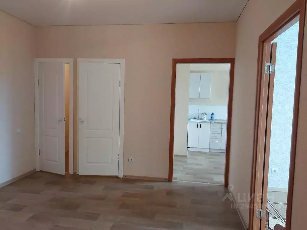 2-к кв. Хакасия, Абакан ул. Торосова, 9 (70.0 м) - Фото 1