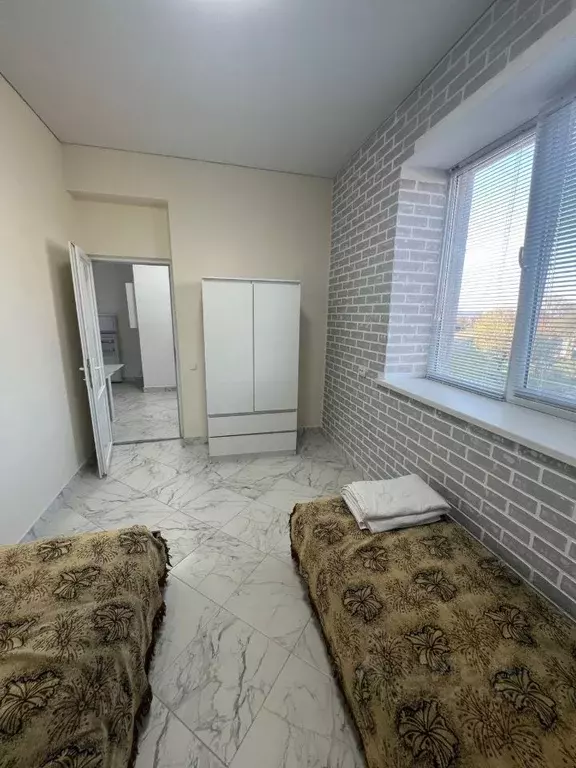 1-к кв. Крым, Симферопольский район, Чистенское с/пос, с. Фонтаны ул. ... - Фото 2