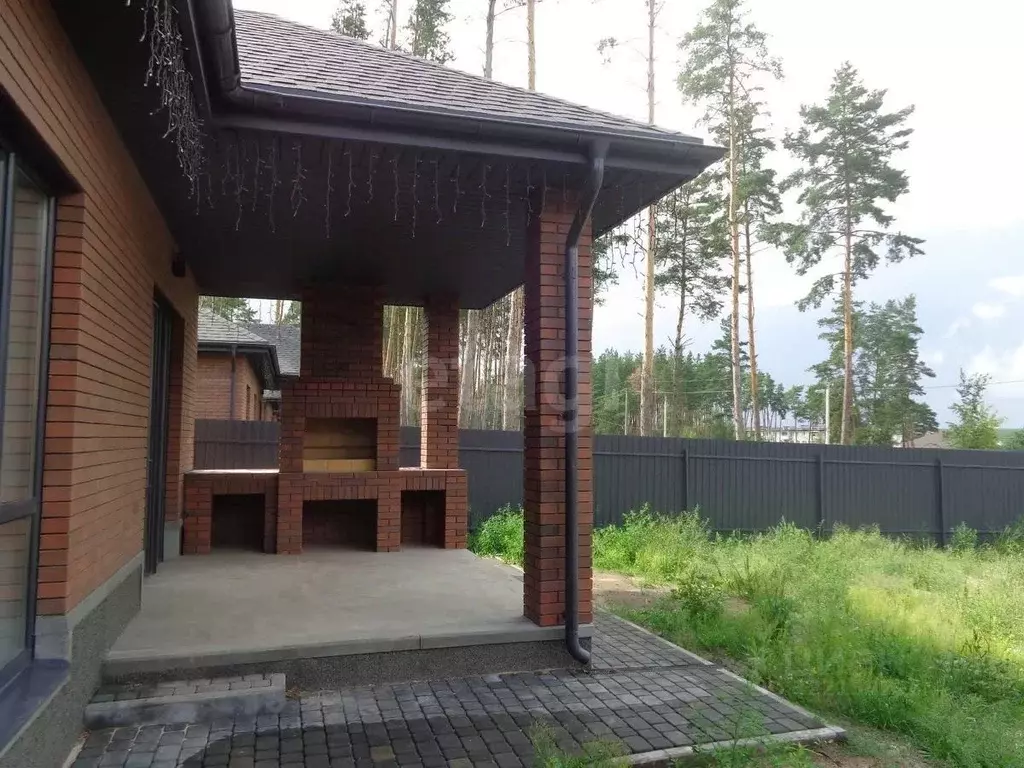 Дом в Воронежская область, Рамонский район, Горожанское с/пос, д. ... - Фото 1