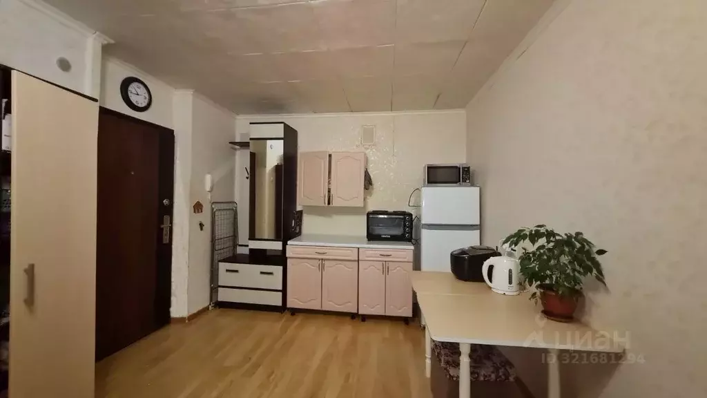 Комната Кировская область, Киров ул. Красина, 52к2 (16.3 м) - Фото 1