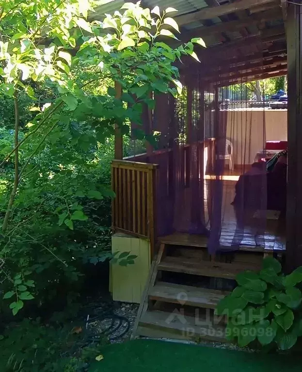 Дом в Краснодарский край, Геленджик городской округ, Бетта хут. ул. ... - Фото 1