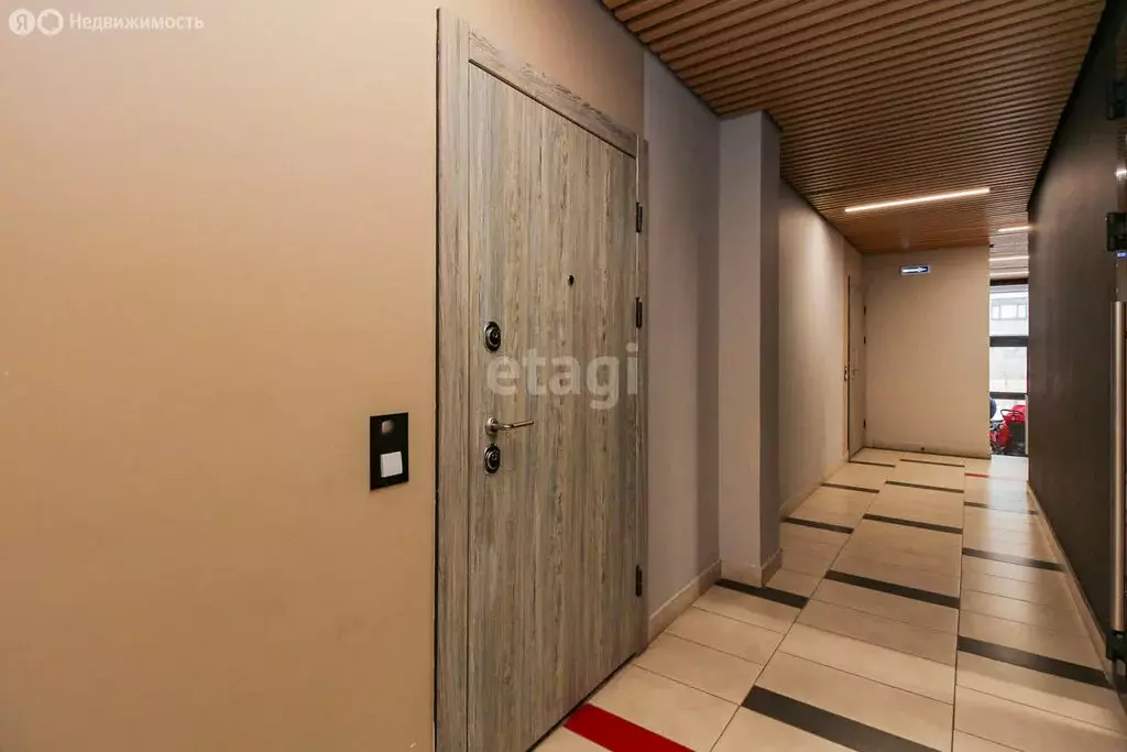 2-комнатная квартира: Тюмень, Алматинская улица, 4 (68.8 м) - Фото 2