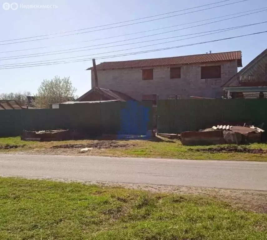 Дом в посёлок городского типа Кугеси, улица Радуга, 32 (128 м) - Фото 1