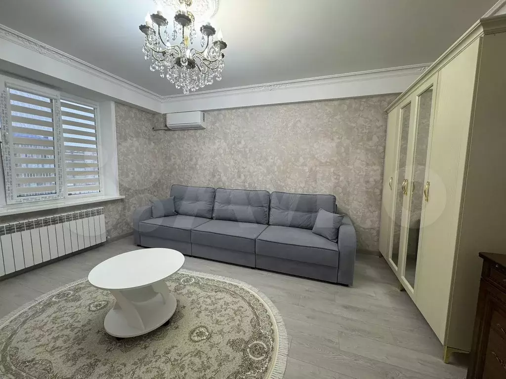 1-к. квартира, 45 м, 7/9 эт. - Фото 1