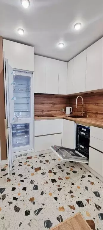 1-к кв. Московская область, Ленинский городской округ, Боброво пгт ш. ... - Фото 2