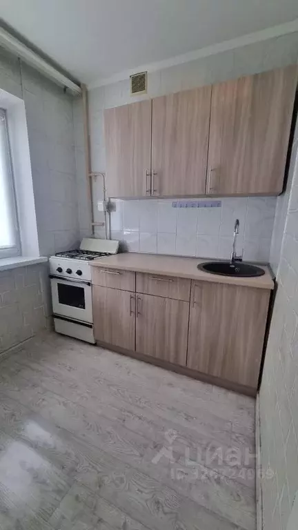 2-к кв. Омская область, Омск Заозерный мкр, просп. Менделеева, 8А ... - Фото 1