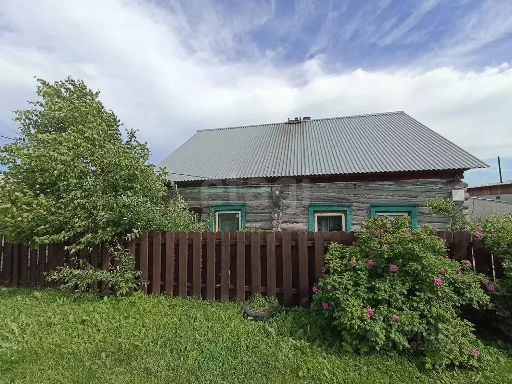 Дом в Кемеровская область, Топки ул. Луначарского, 55 (53 м) - Фото 0
