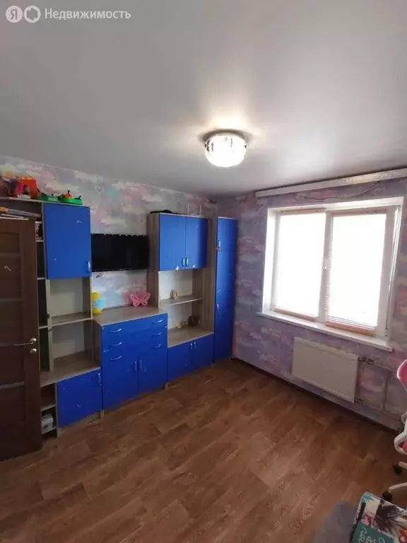 3-комнатная квартира: Саратов, улица имени Ю.А. Мысникова, 6 (80 м) - Фото 0
