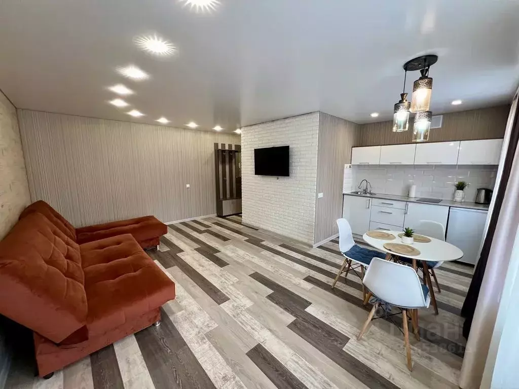 2-к кв. Алтайский край, Рубцовск Комсомольская ул., 137 (43.0 м) - Фото 0