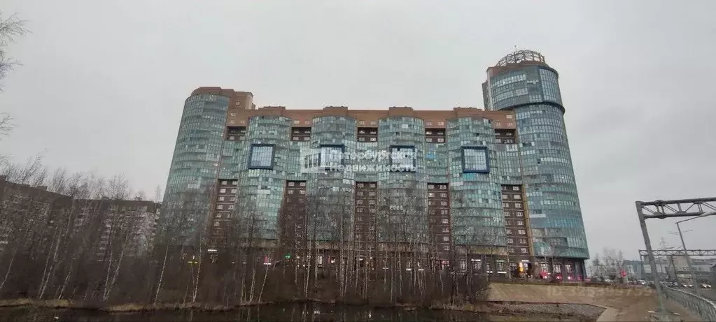 Гараж в Санкт-Петербург Планерная ул., 65к3 (13 м) - Фото 2