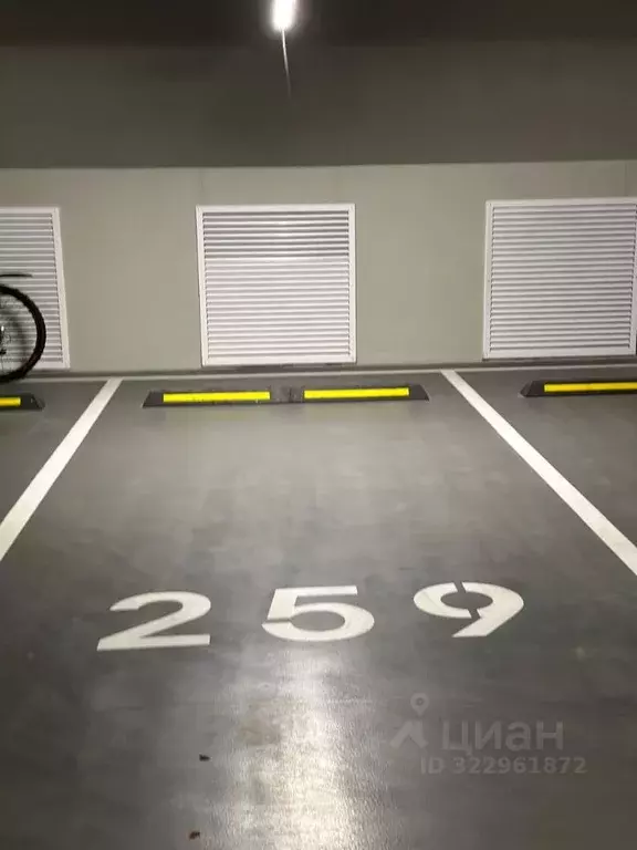 Гараж в Москва бул. Чкаловский, 6 (13 м) - Фото 2