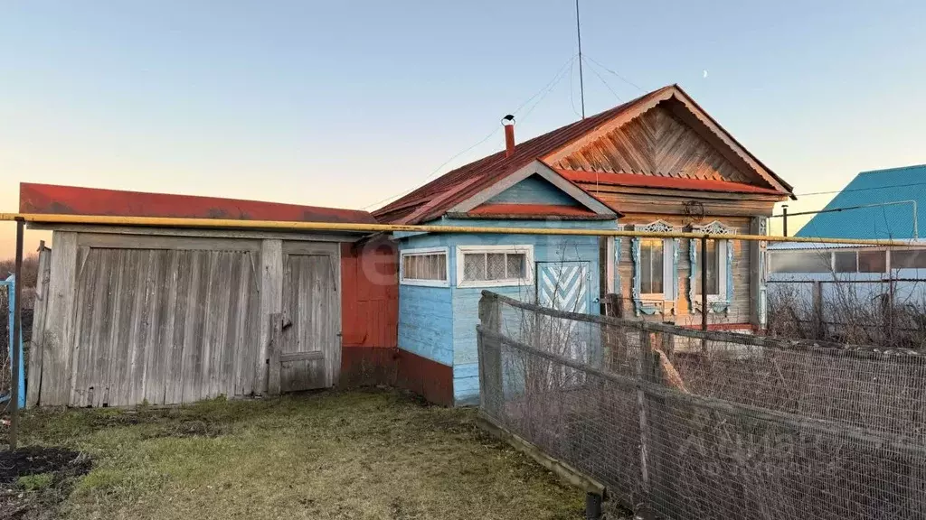 Дом в Ульяновская область, Майнский район, Тагайское с/пос, с. ... - Фото 1