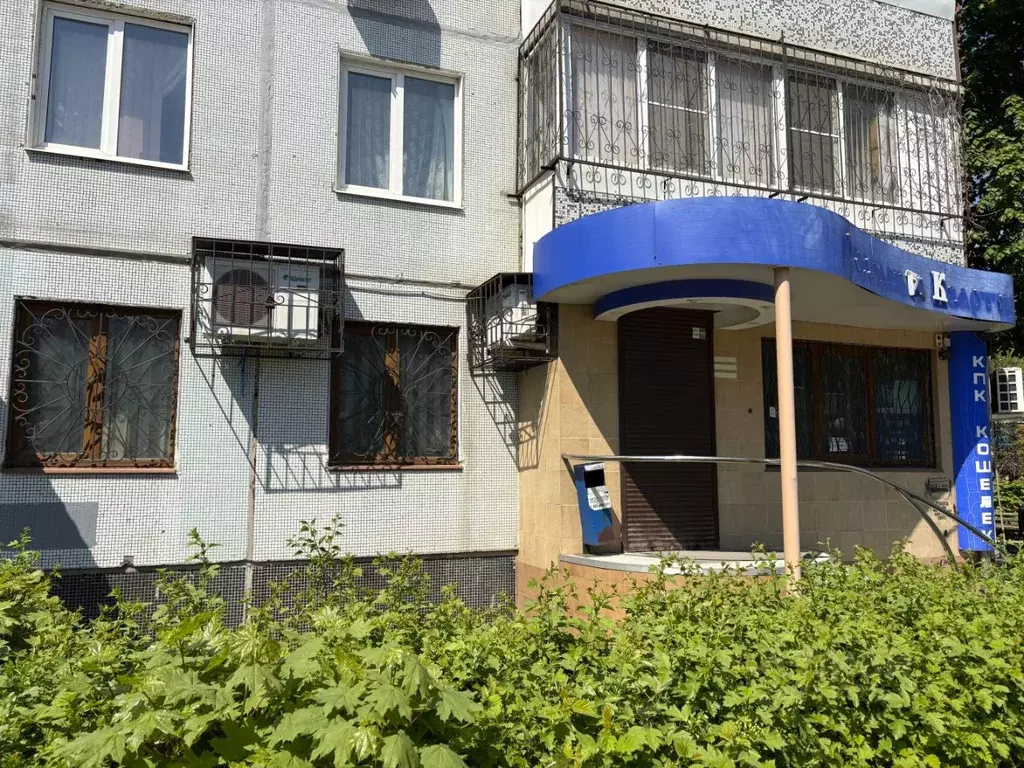 Помещение свободного назначения в Самарская область, Тольятти ул. ... - Фото 2