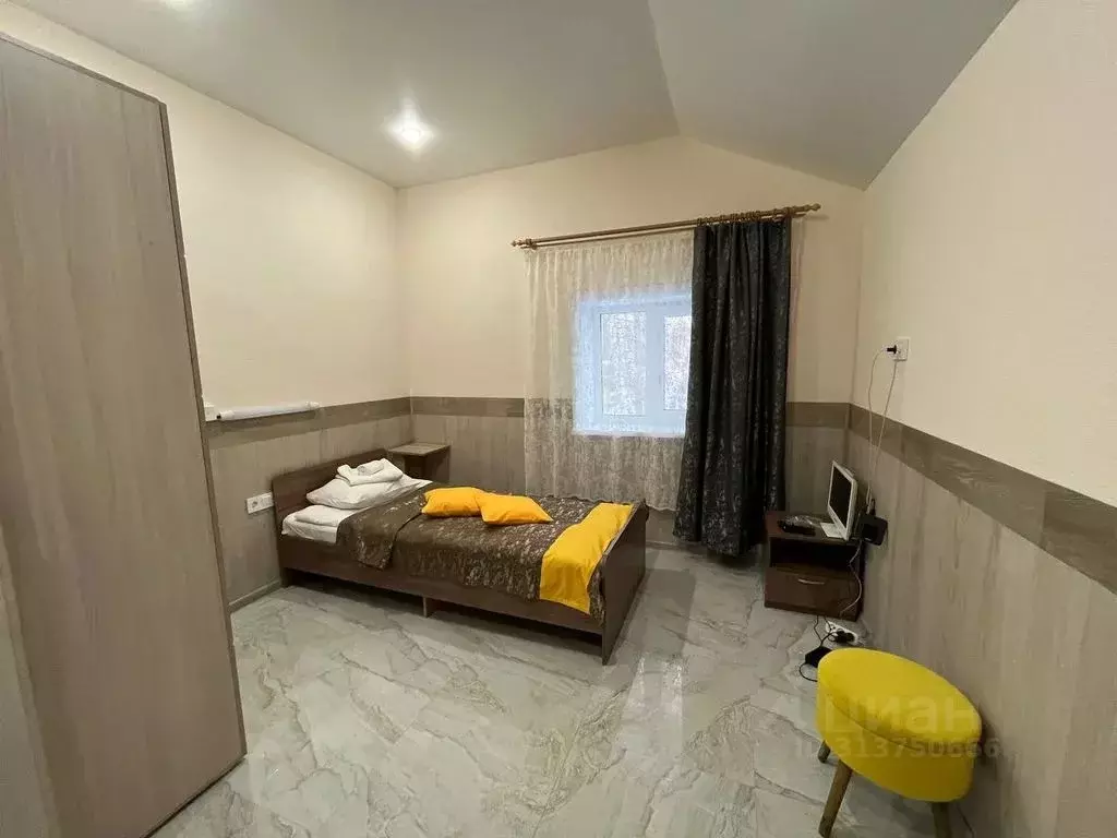Комната Иркутская область, Саянск Юбилейный мкр, 13 - Фото 1