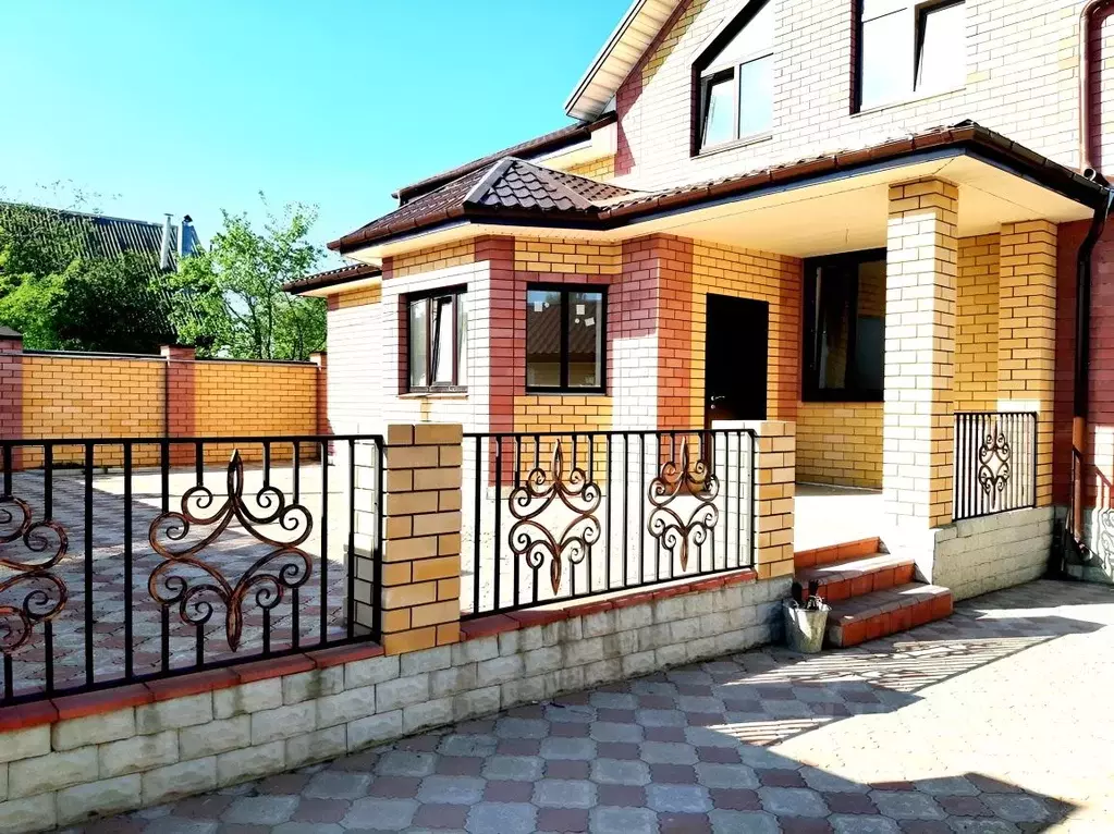 Дом в Тверская область, Торжок Огородная ул., 14А (210 м) - Фото 1