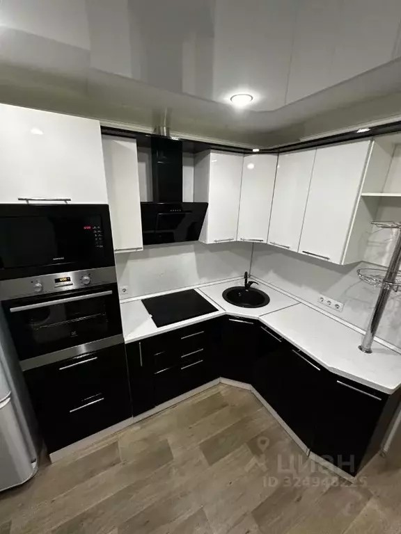 1-к кв. Самарская область, Тольятти ул. 40 лет Победы, 43 (35.0 м) - Фото 1