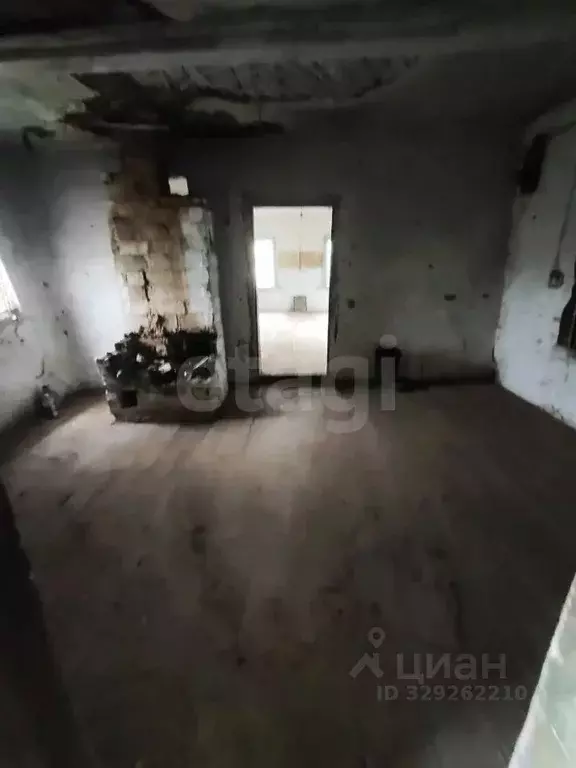 Дом в Саратовская область, Балашовский район, с. Старый Хопер ул. ... - Фото 1