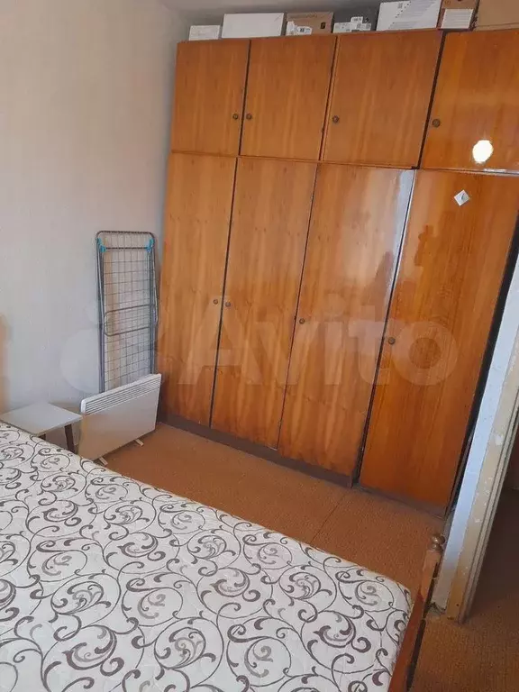 Комната 18 м в 3-к., 6/9 эт. - Фото 1