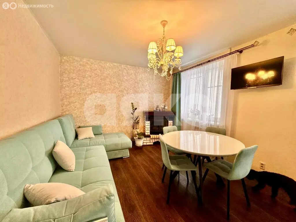 3-комнатная квартира: Нижнекамск, улица Сююмбике, 30 (80.8 м) - Фото 2