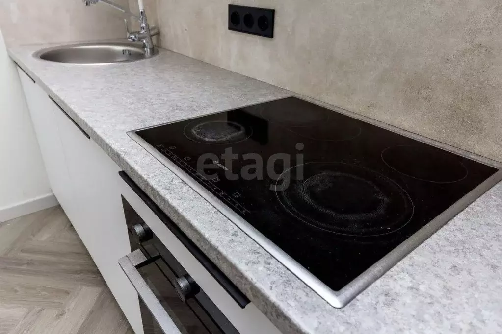 1-к кв. Тюменская область, Тюмень ДОК мкр, ул. Воронинская, 45 (40.0 ... - Фото 2