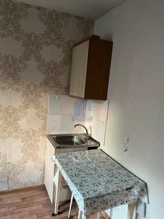 Комната Чувашия, Чебоксары просп. 9-й Пятилетки, 4 (11.5 м) - Фото 2