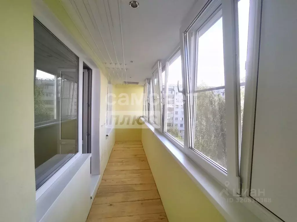 2-к кв. Марий Эл, Йошкар-Ола ул. Эшкинина, 5А (58.2 м) - Фото 1