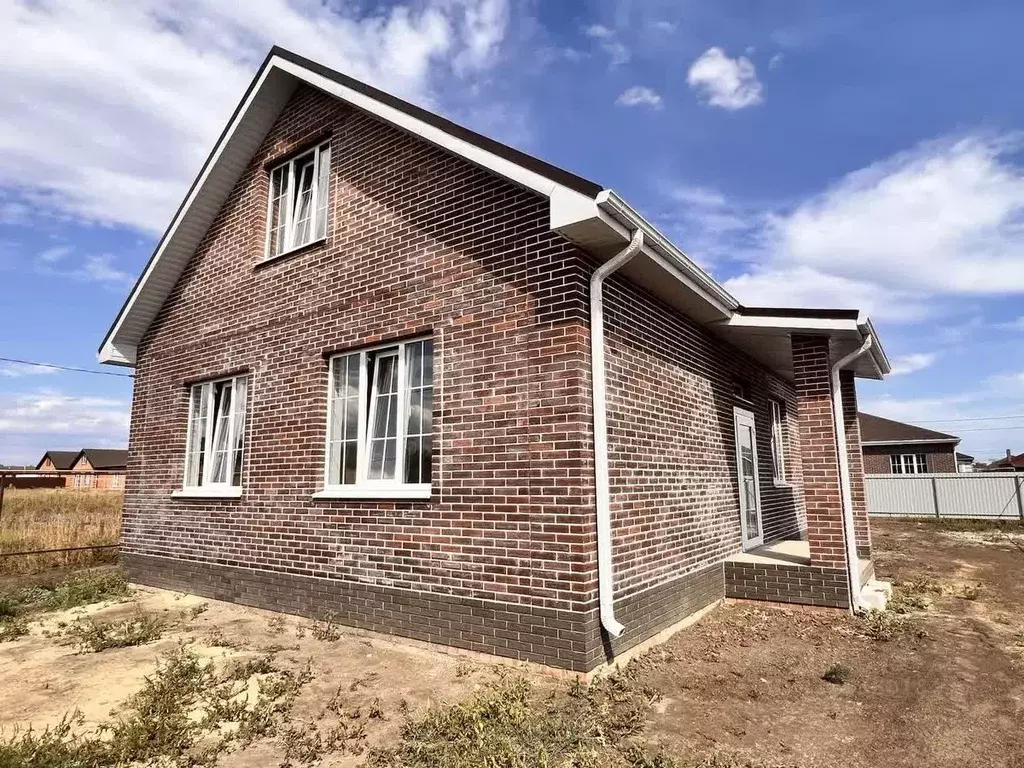 Дом в Ростовская область, Неклиновский район, с. Новобессергеневка ул. ... - Фото 1