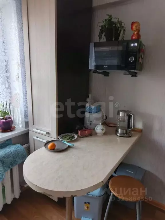 Комната Иркутская область, Иркутск ул. Иосифа Уткина, 2 (12.0 м) - Фото 1