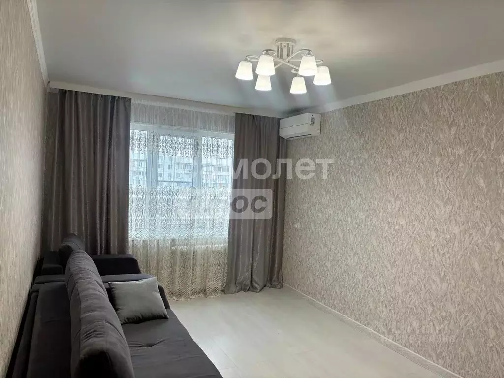 3-к кв. Кабардино-Балкария, Нальчик Нартановская ул., 10 (70.0 м) - Фото 1