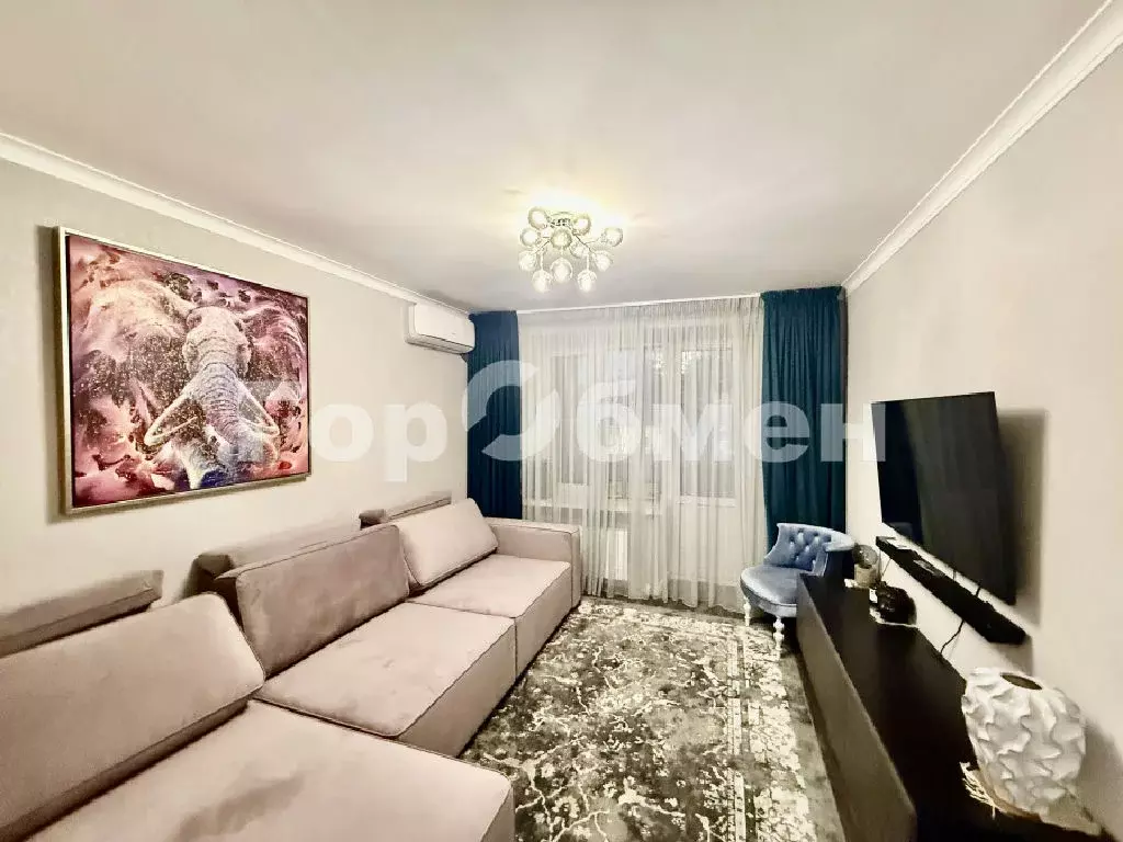 Продается 3-комнатная квартира - Фото 1