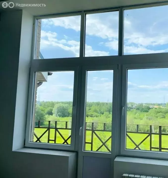 6-комнатная квартира: деревня Солослово, микрорайон 1/5, 2 (270 м) - Фото 0