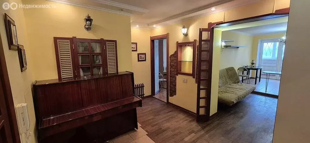 2-комнатная квартира: Тюмень, Харьковская улица, 57к2 (66.2 м) - Фото 1