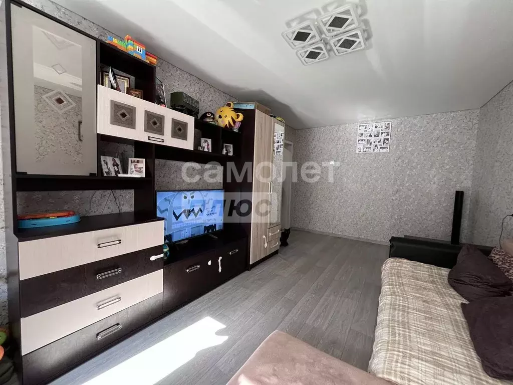 2-к кв. Самарская область, Сызрань просп. Гагарина, 23 (45.0 м) - Фото 2