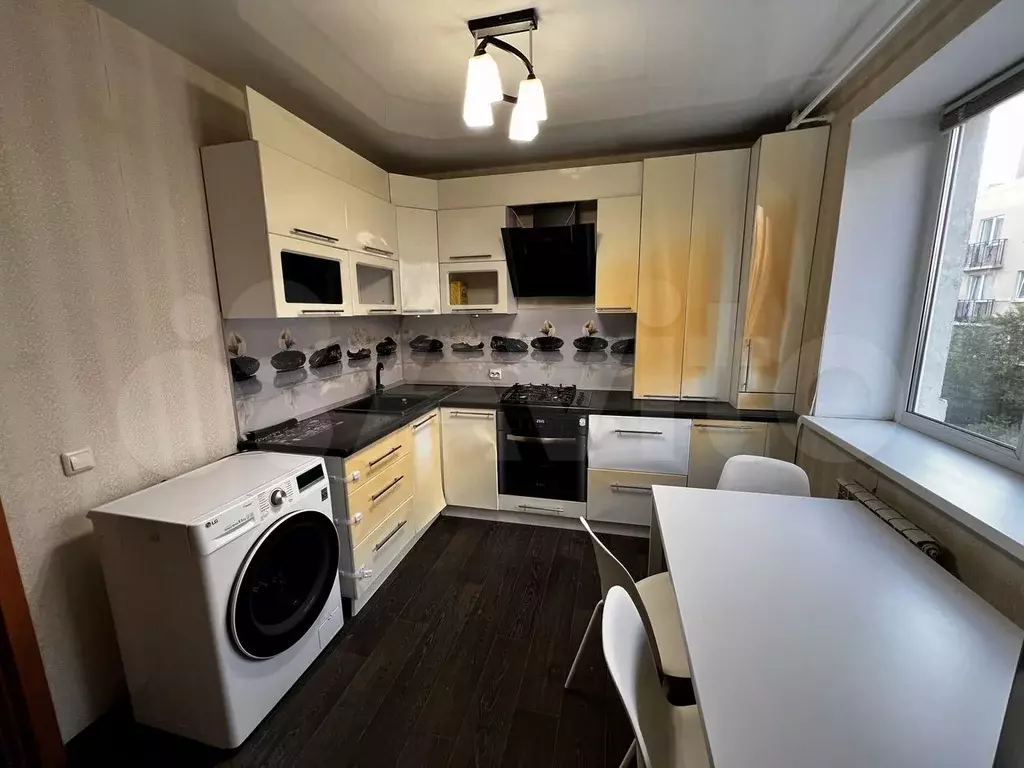2-к. квартира, 45 м, 2/3 эт. - Фото 0
