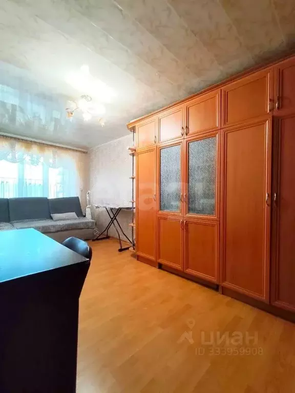 3-к кв. Крым, Белогорск ул. Нижнегорская, 41 (60.0 м) - Фото 1