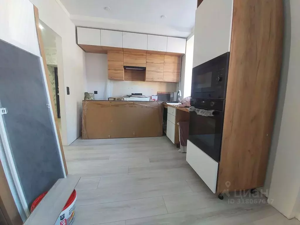 3-к кв. Саратовская область, Саратов просп. Энтузиастов, 1 (65.9 м) - Фото 1