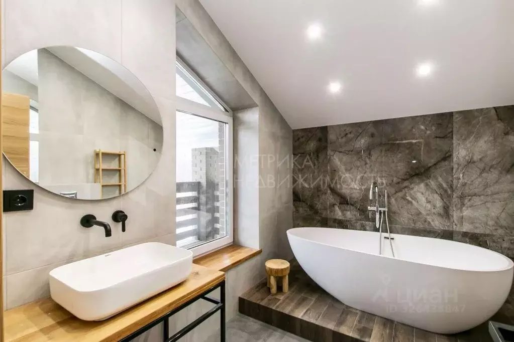 Коттедж в Тюменская область, Тюменский муниципальный округ, д. ... - Фото 1