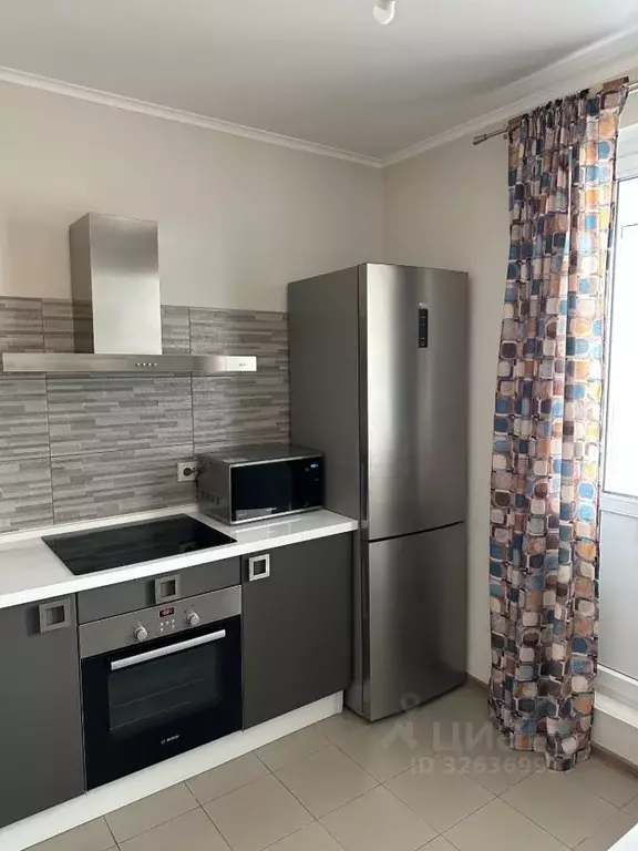 1-к кв. Московская область, Химки ул. Родионова, 5 (40.3 м) - Фото 2