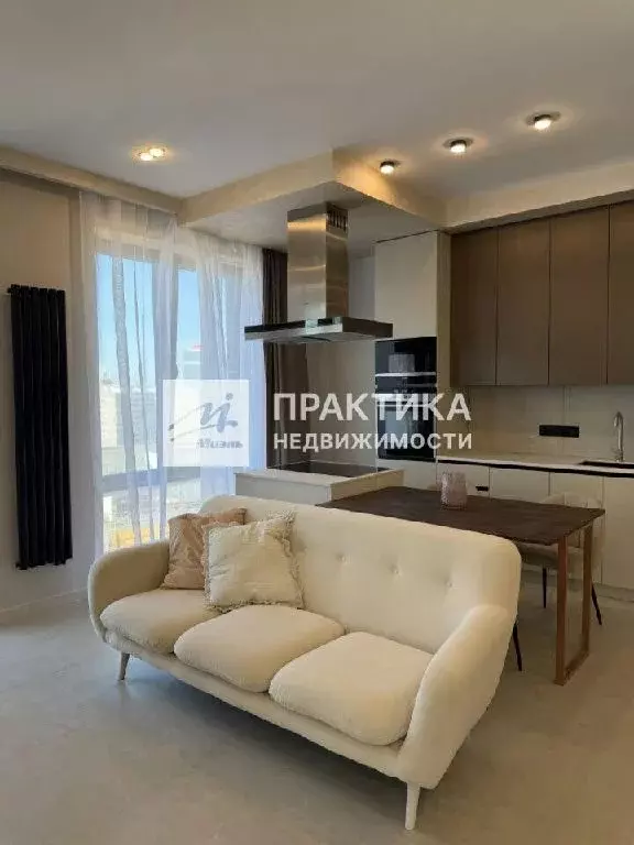 Продается 3-комнатная квартира - Фото 1
