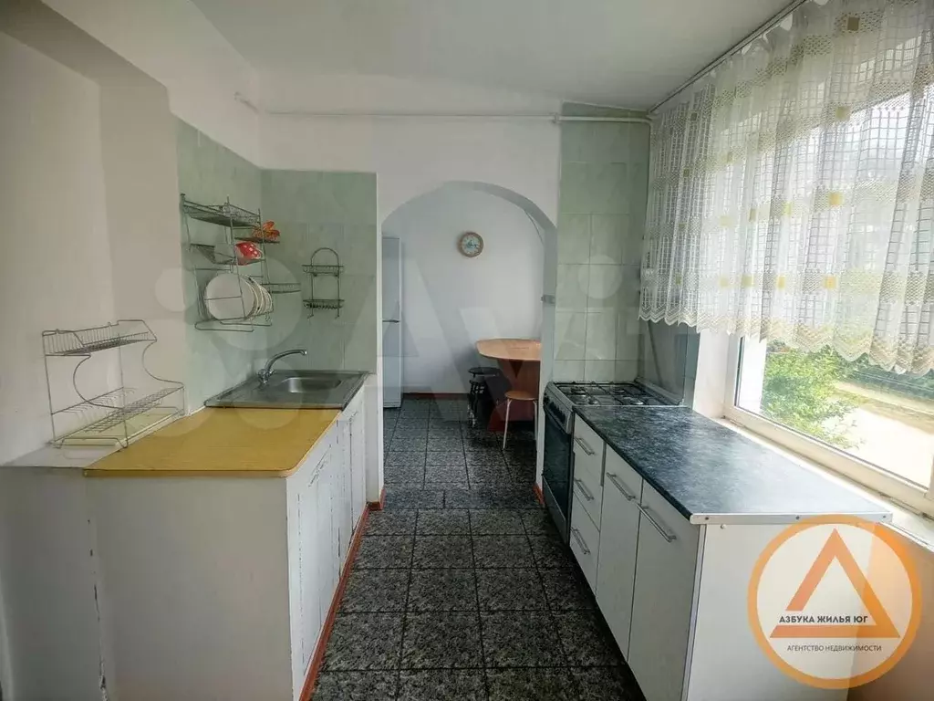 2-к. квартира, 70м, 1/5эт. - Фото 0