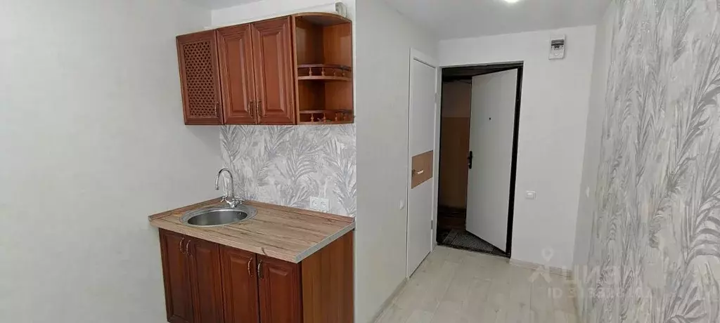 Комната Омская область, Омск просп. Мира, 42В (11.3 м) - Фото 0