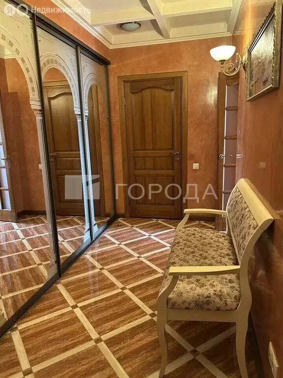 2-комнатная квартира: Новосибирск, Ипподромская улица, 19 (92 м) - Фото 1