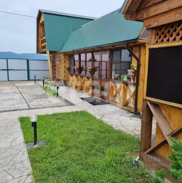 Дом в Бурятия, Баргузинский район, Усть-Баргузин пгт, Лопатки ... - Фото 0