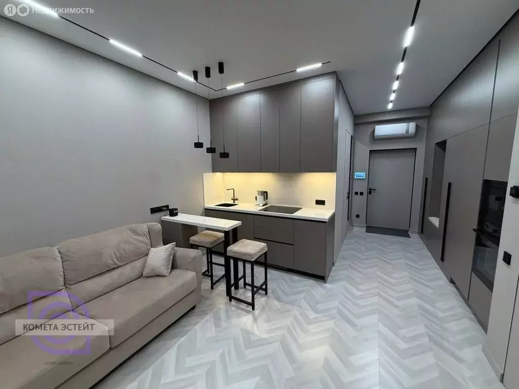 1-комнатная квартира: Москва, улица Мустая Карима, 12 (35 м) - Фото 1