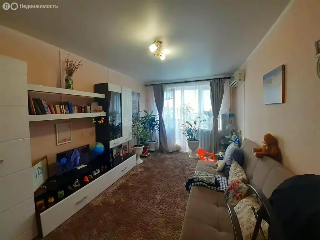 1-комнатная квартира: Шахты, проспект Ленинского Комсомола, 64 (32 м) - Фото 1