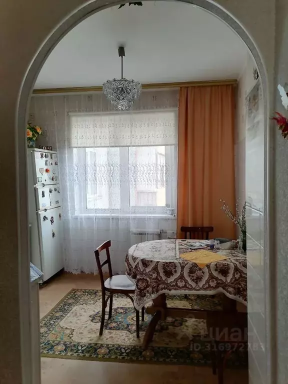 3-к кв. Омская область, Омск ул. Крупской, 9/1 (75.0 м) - Фото 0